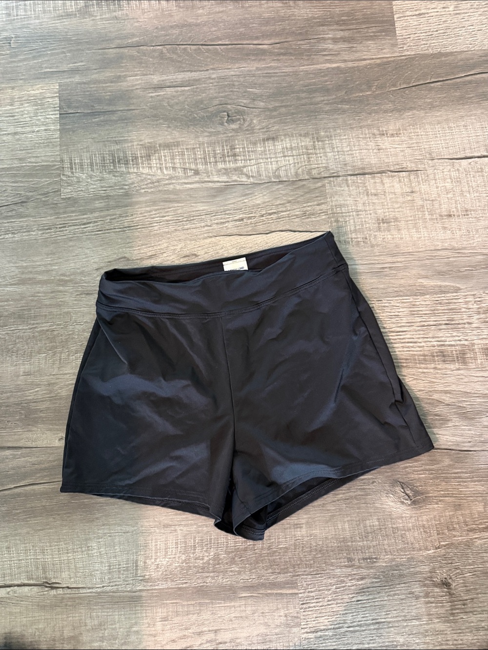 Lands End Black Women's Active Shorts 4